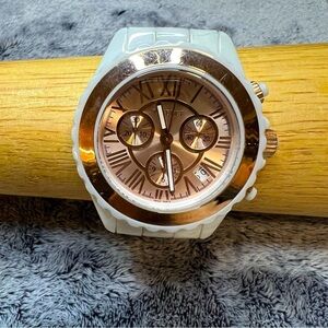 Vicence White Ceramic Chronograph Watch Solid 14K Rose Gold Bezel